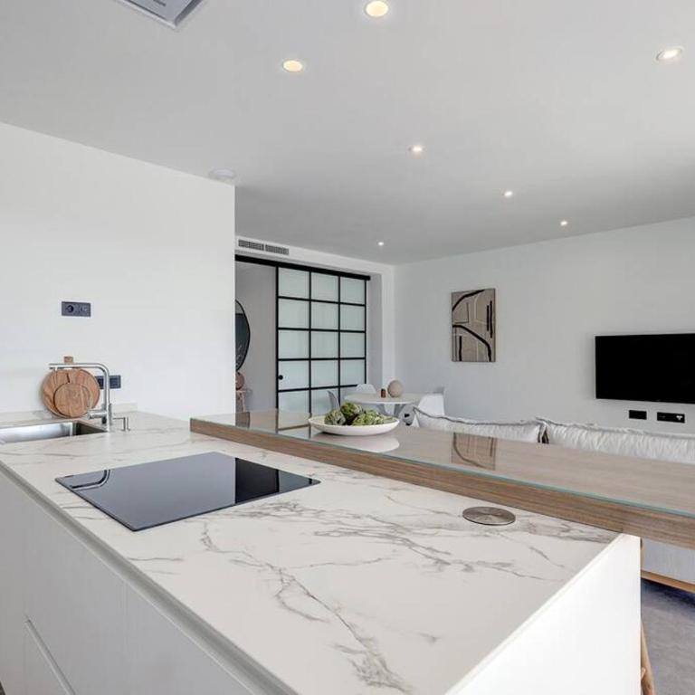 Brand New, Elegant Ground Floor Two Bed Apartment - Apartamento de 2 dormitorios - 9