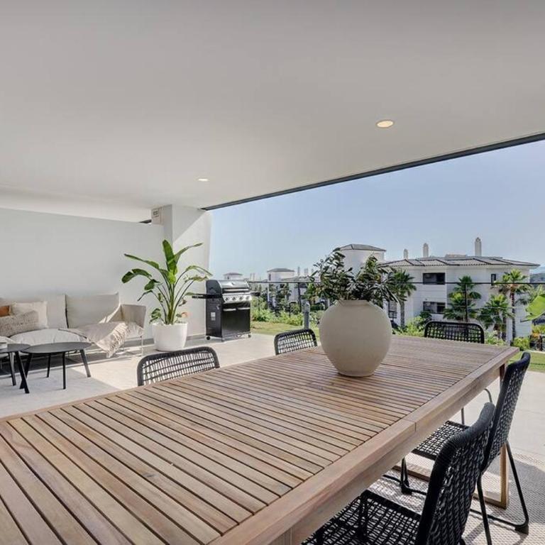 Brand New, Elegant Ground Floor Two Bed Apartment - Apartamento de 2 dormitorios - 32