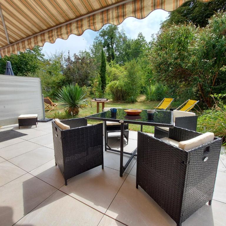 Centre St Jorioz : Charmant et spacieux studio avec terrasse et jardin privatif - Studio - 14