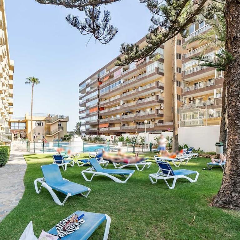 76-Lovely Beach Front Apartment in Fuengirola - Apartamento de 1 dormitorio - 4