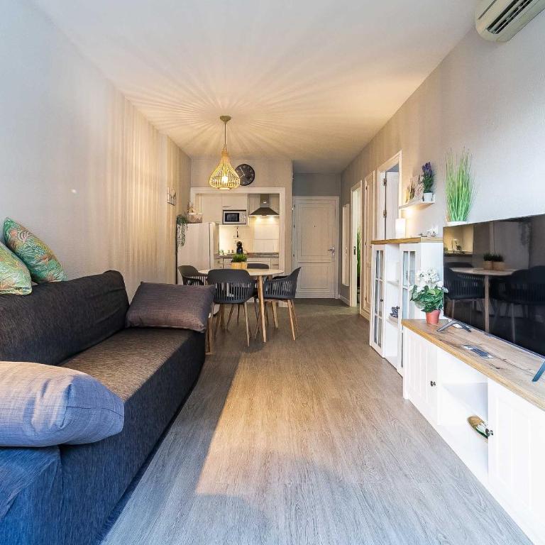 76-Lovely Beach Front Apartment in Fuengirola - Apartamento de 1 dormitorio - 8