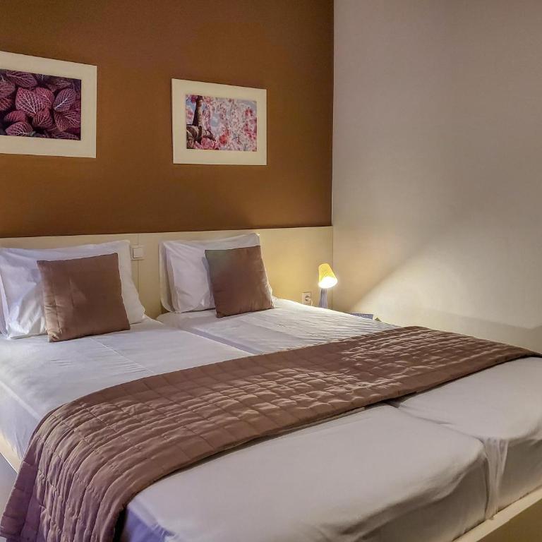 Hotel Argentum - Double or Twin Room with Extra Bed - 2