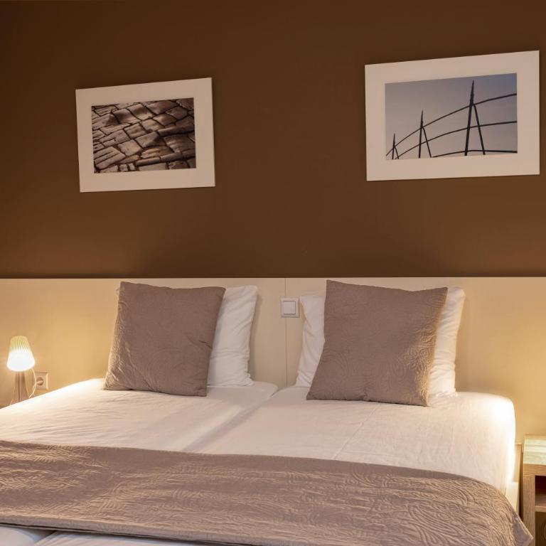 Hotel Argentum - Double or Twin Room with Extra Bed - 7