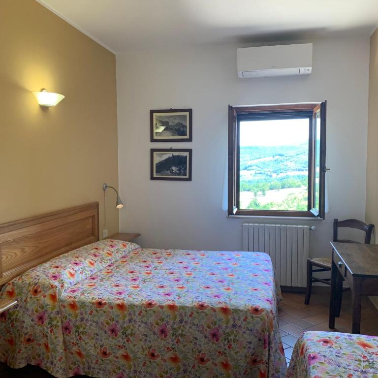 Agriturismo il Castello - Camera Superior Matrimoniale/Doppia con Letti Singoli - 2