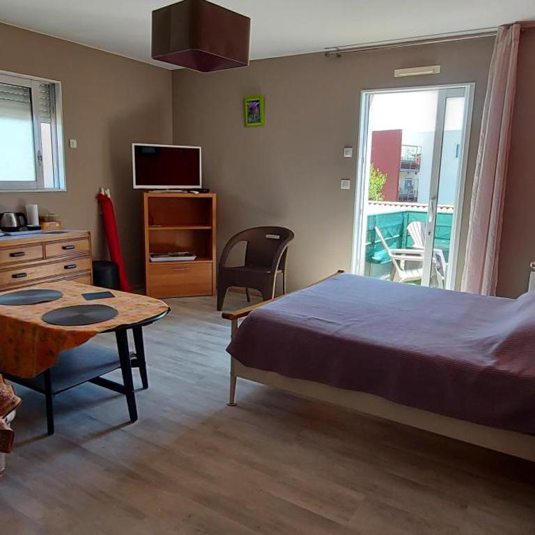 Chambre d'hôte Fleur de Potager - Chambre Double avec Terrasse - 6