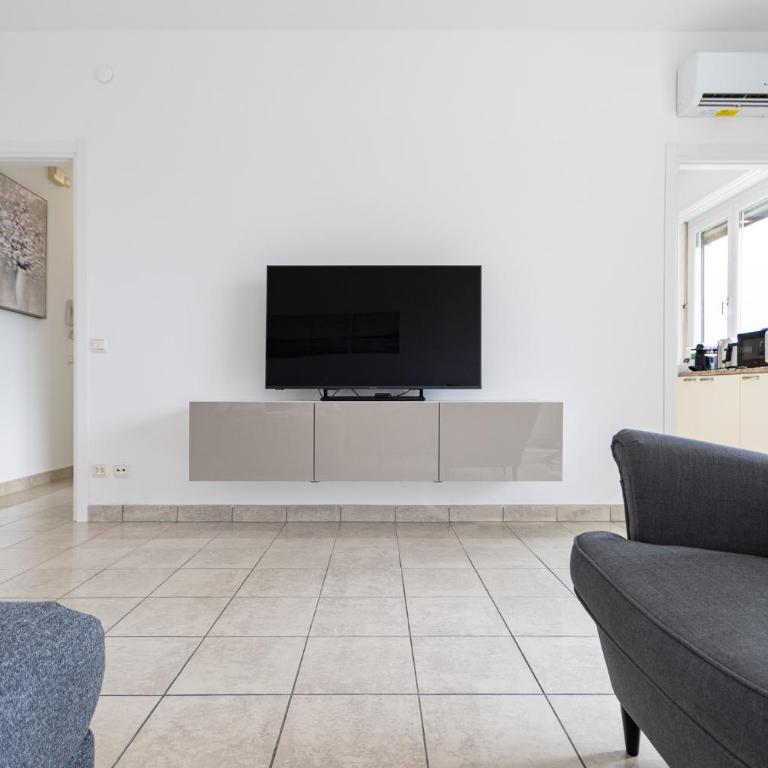 Belvedere Apartment Walking Distance from Train Station - Appartamento con 1 Camera da Letto - 22