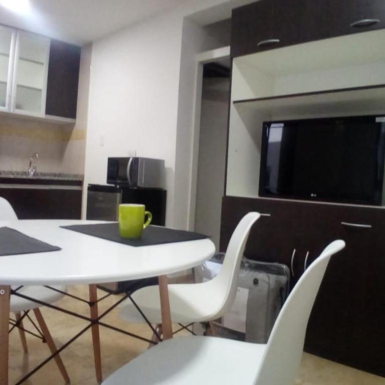 Abril Dptos Temporarios - Apartamento - 6