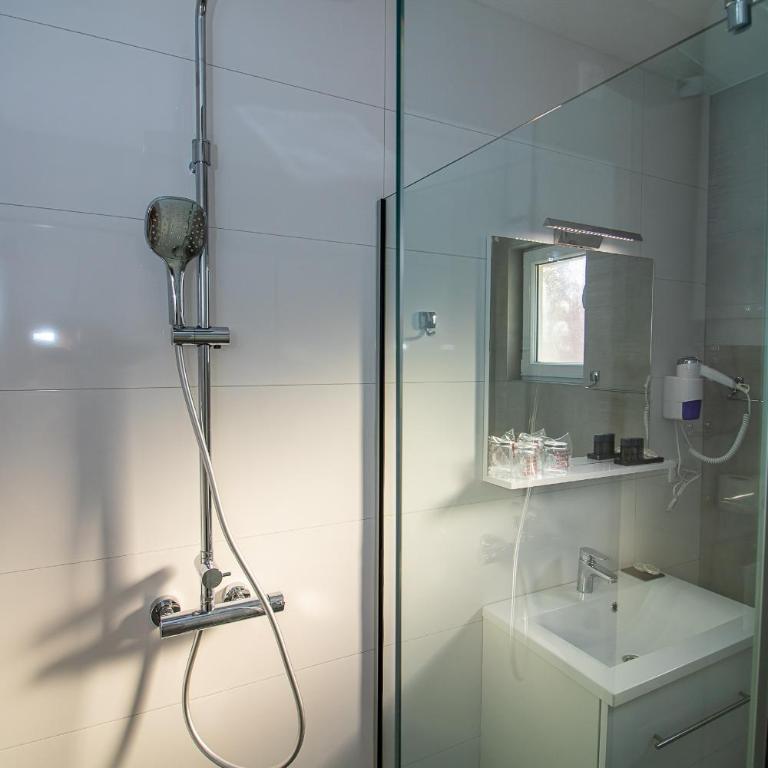 Villa Sonata - Double or Twin Room with Garden View - 6