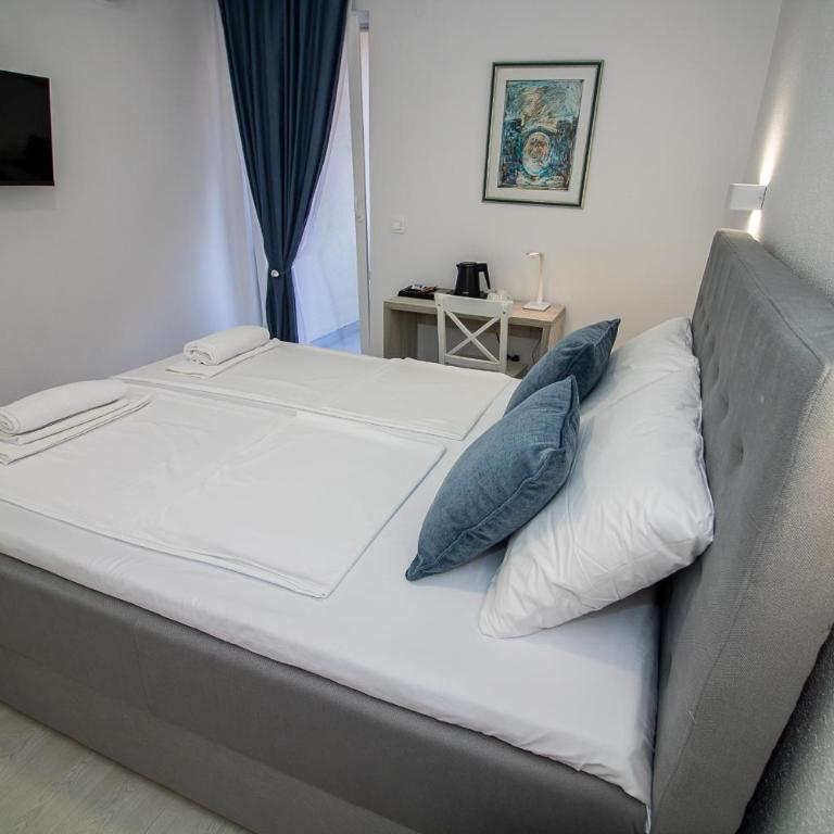 Villa Sonata - Double or Twin Room with Balcony - 3