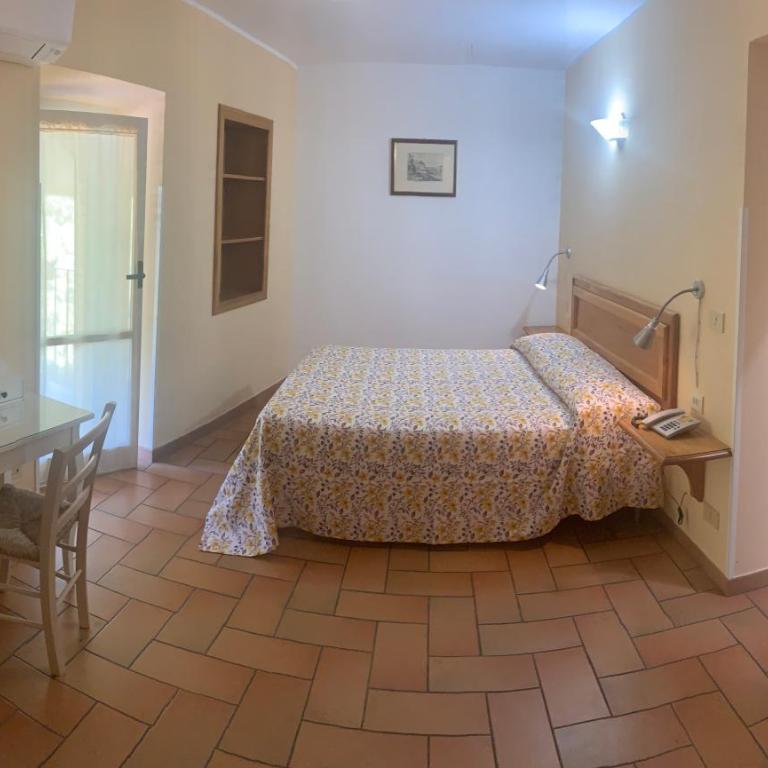 Agriturismo il Castello - Camera Superior Matrimoniale/Doppia con Letti Singoli - 9