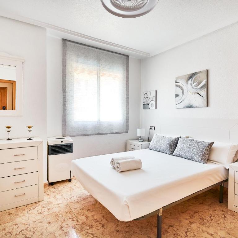 Espanhouse David 2 bedroom apartment Torrevieja with pool - Two-Bedroom Apartment - 8