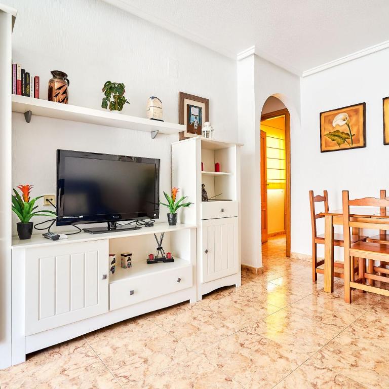 Espanhouse David 2 bedroom apartment Torrevieja with pool - Two-Bedroom Apartment - 6