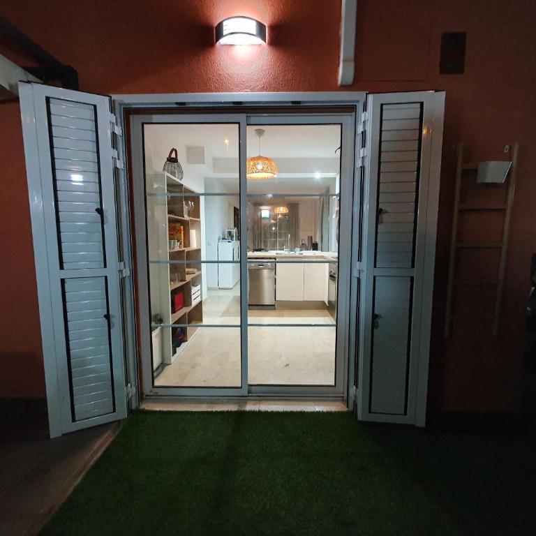Fantástico ático con Jacuzzi y preciosa terraza - Apartamento de 2 dormitorios - 16