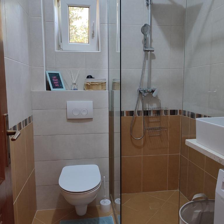 Stanislava Seaview Residence - One-Bedroom Apartment - 18