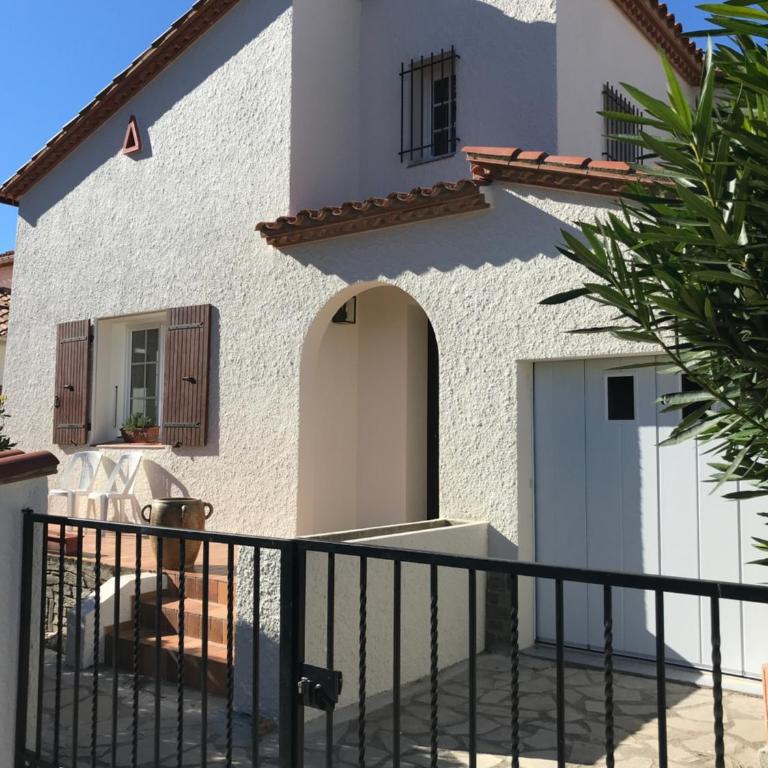 Meublé trois étoiles au premier étage d’une maison typique - Appartamento con 2 Camere da Letto - 8