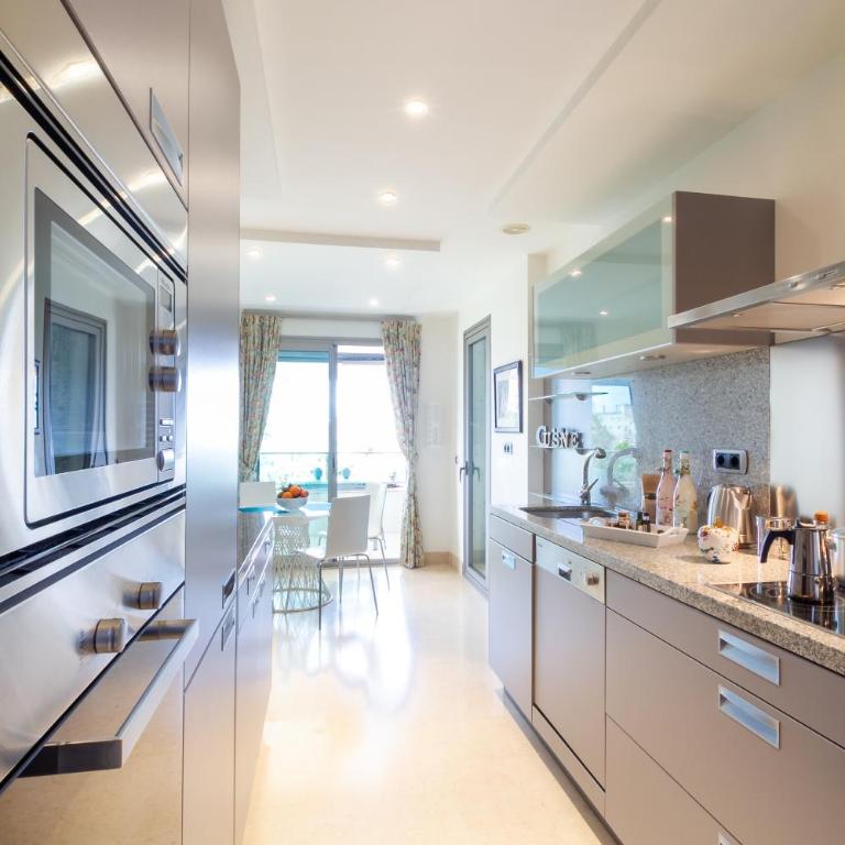 MARBELLA BANUS SUITES - Golden Mile Jardines del Príncipe Suite Apartment - Deluxe Apartment - 22