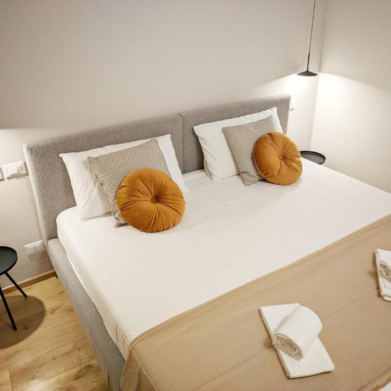 Casa Primo - Two-Bedroom House - 13
