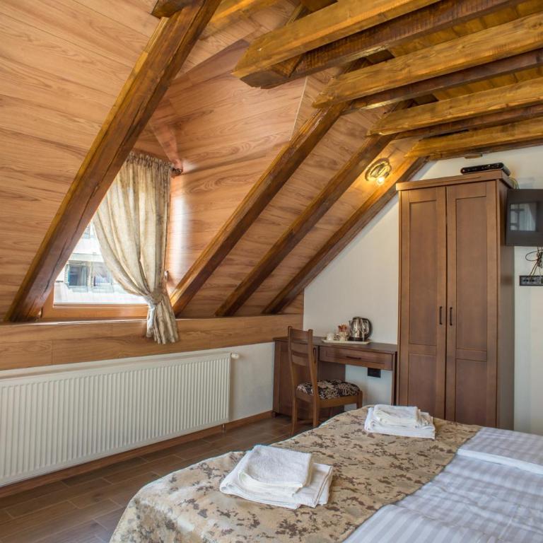 Apartments-Rooms Stara Varos - Three-Bedroom Apartment - 21