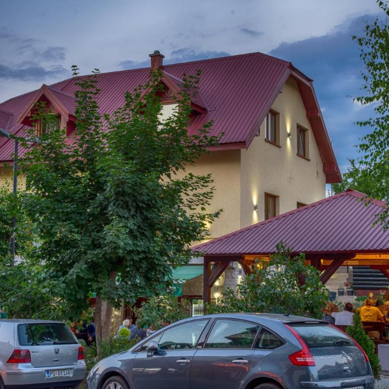Apartments-Rooms Stara Varos - Three-Bedroom Apartment - 34