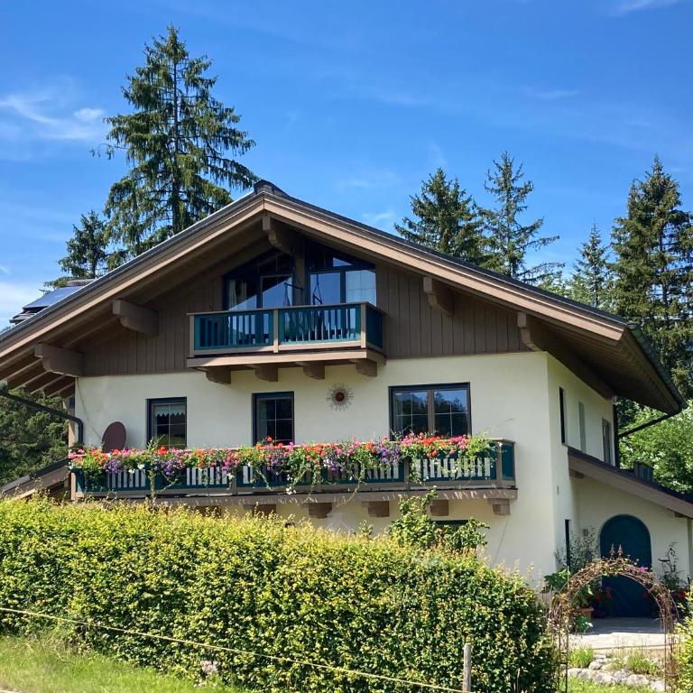 Haus Waldfrieden - Apartment mit Terrasse - 1