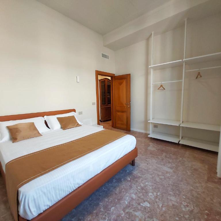 Le Due Piazze - Appartamento con 2 Camere da Letto - 4