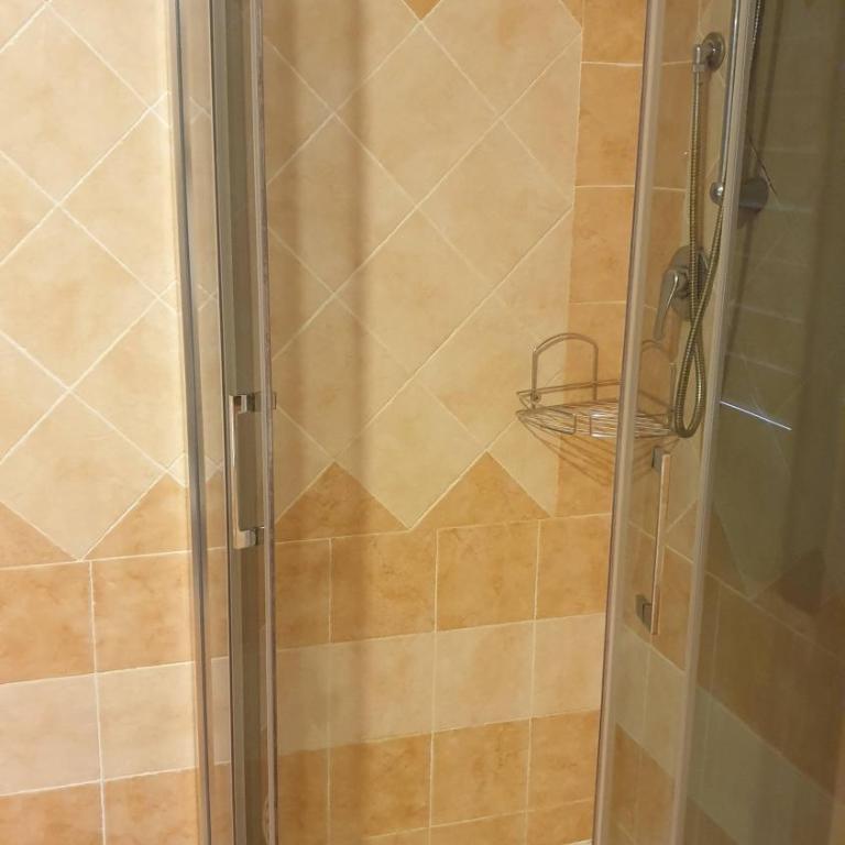 Capo Figari 15, Appartamento spazioso nel centro di Golfo Aranci con terrazza, Wi-Fi, parcheggio gratuito - Appartamento con 2 Camere da Letto - 11