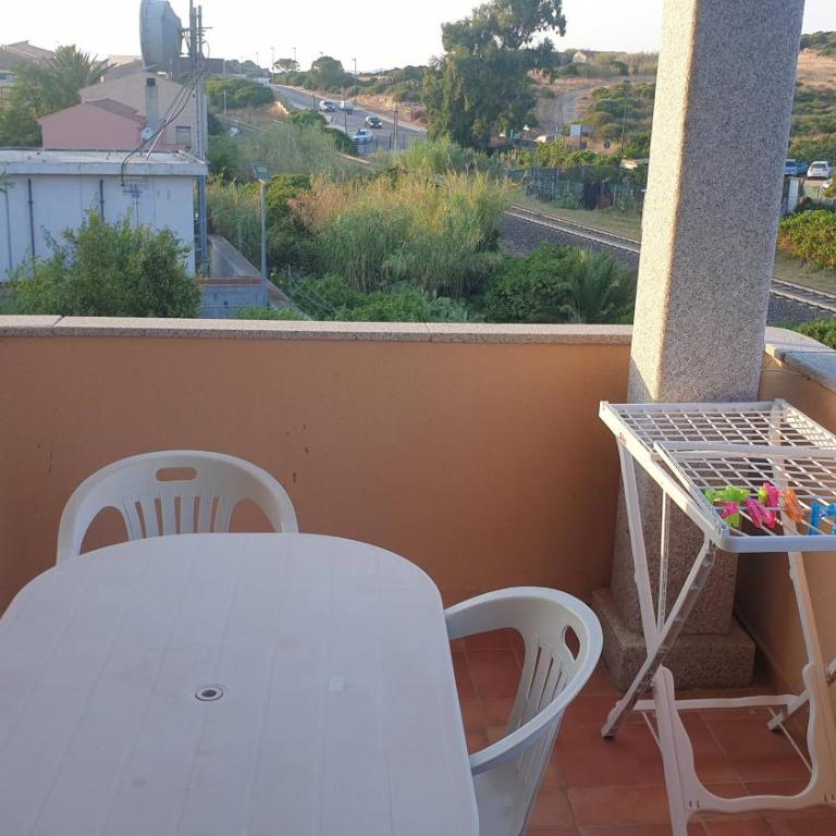 Capo Figari 15, Appartamento spazioso nel centro di Golfo Aranci con terrazza, Wi-Fi, parcheggio gratuito - Appartamento con 2 Camere da Letto - 13