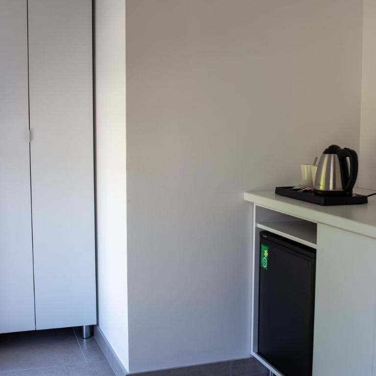 Pansion Hukić B&B - Economy Dvokrevetna Soba sa Bračnim Krevetom - 7