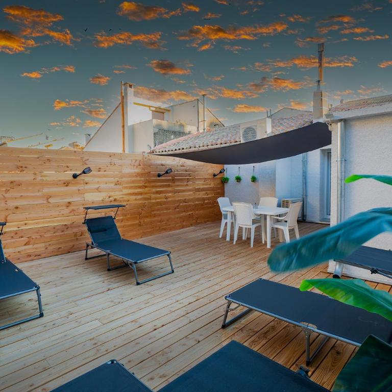 Superbe appartement à 2 pas des Halles, Climatisé, terrasse, garage - Appartement 1 Chambre - 21