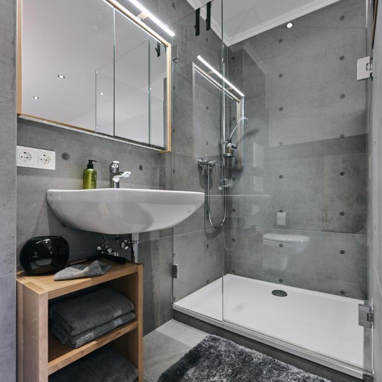 G17 Apartments - Apartamento con balcón - 16