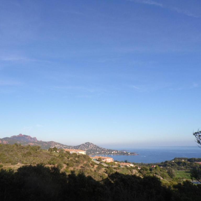 Cozy Apartment in Agay with Stunning Views - Appartement - 9