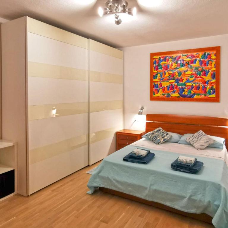 Comodo appartamento Casa Razzoli - Casa con 3 Camere da Letto - 69