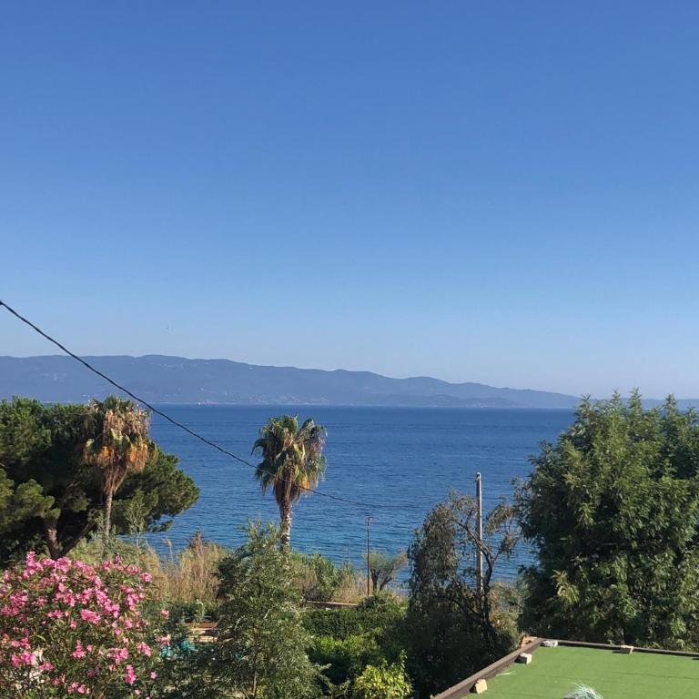 Ajaccio appartement 4 couchages, climatisé a 150m de la plage route des sanguinaires, parking privé - Apartment mit 2 Schlafzimmern - 28