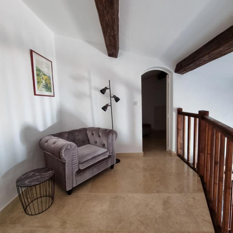Domaine du Soleil Couchant - Three-Bedroom House - 16