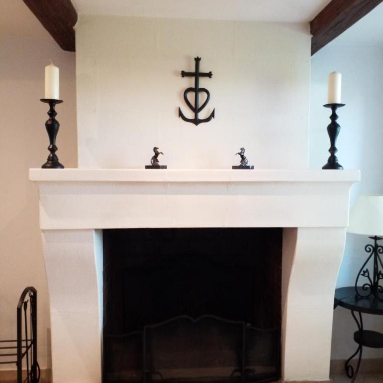 Domaine du Soleil Couchant - Four-Bedroom House - 9