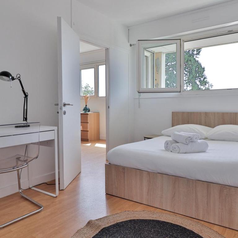 Spacieux appartement avec Balcons, 4 chambres, espace & confort, Centre Gare - Apartment - 14