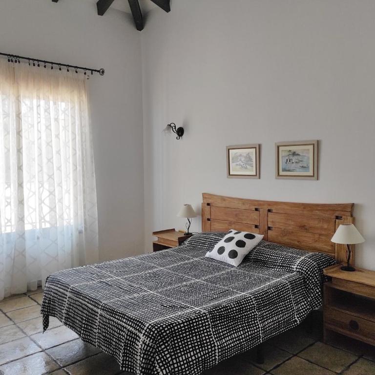 CERCADO DEL MEDIO, CHALET con PISCINA PRIVADA - Villa con piscina privada - 18