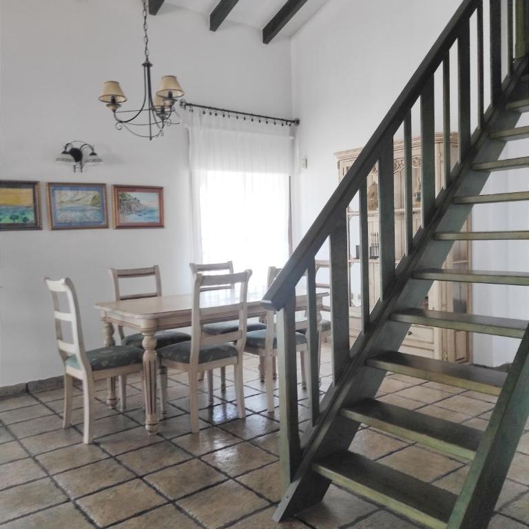 CERCADO DEL MEDIO, CHALET con PISCINA PRIVADA - Villa con piscina privada - 9