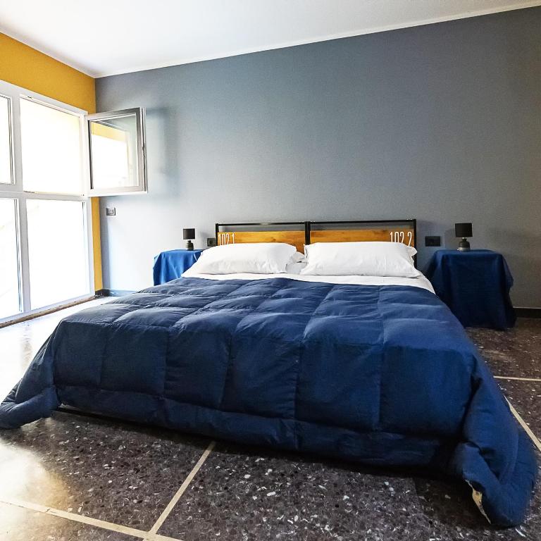 Marathon Hostel - Camera Doppia con Letti Singoli - 2