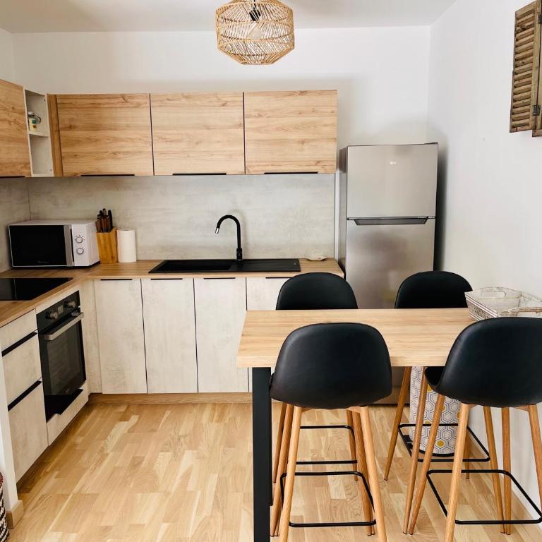 Ajaccio T2 grand standing neuf - centre ville et plages - 4 personnes - parking privé - Apartment mit 1 Schlafzimmer - 3