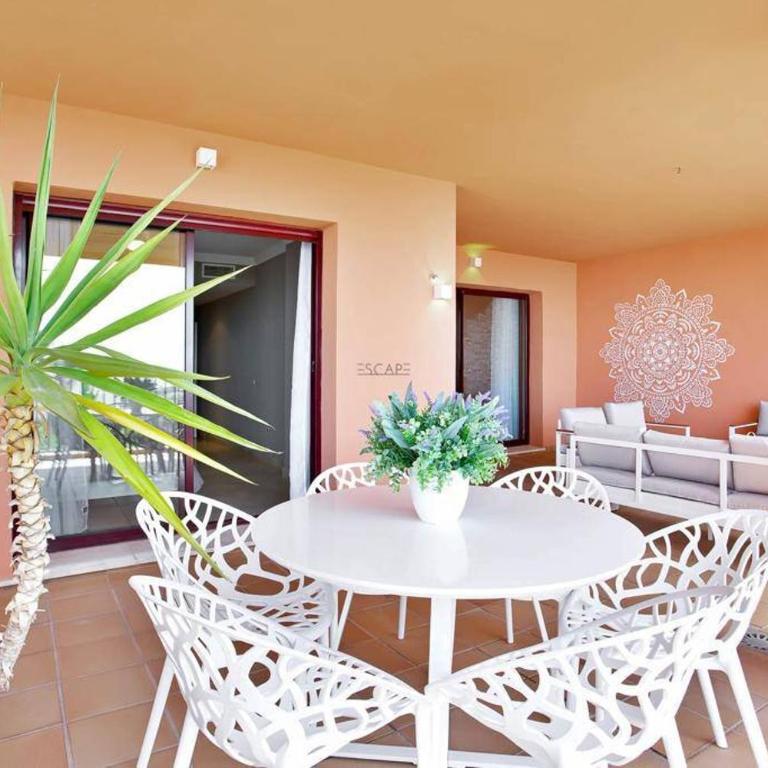 Estrella de Mar zeezicht en uitkijk op Gibraltar 40m2 terras incl zwembad Las Garzas Manilva - Apartamento de 2 dormitorios - 40