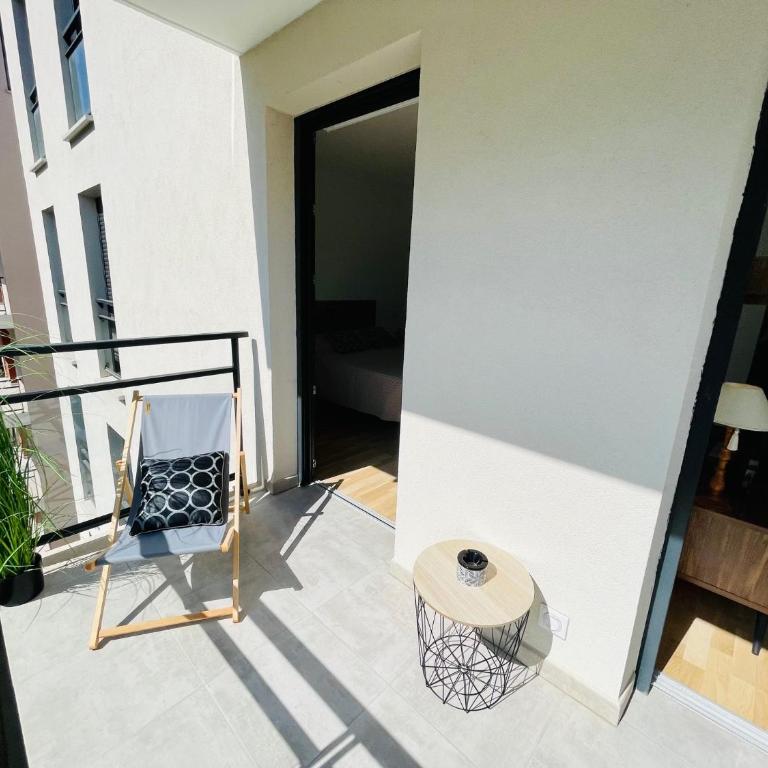 Ajaccio T2 grand standing neuf - centre ville et plages - 4 personnes - parking privé - Apartment mit 1 Schlafzimmer - 9