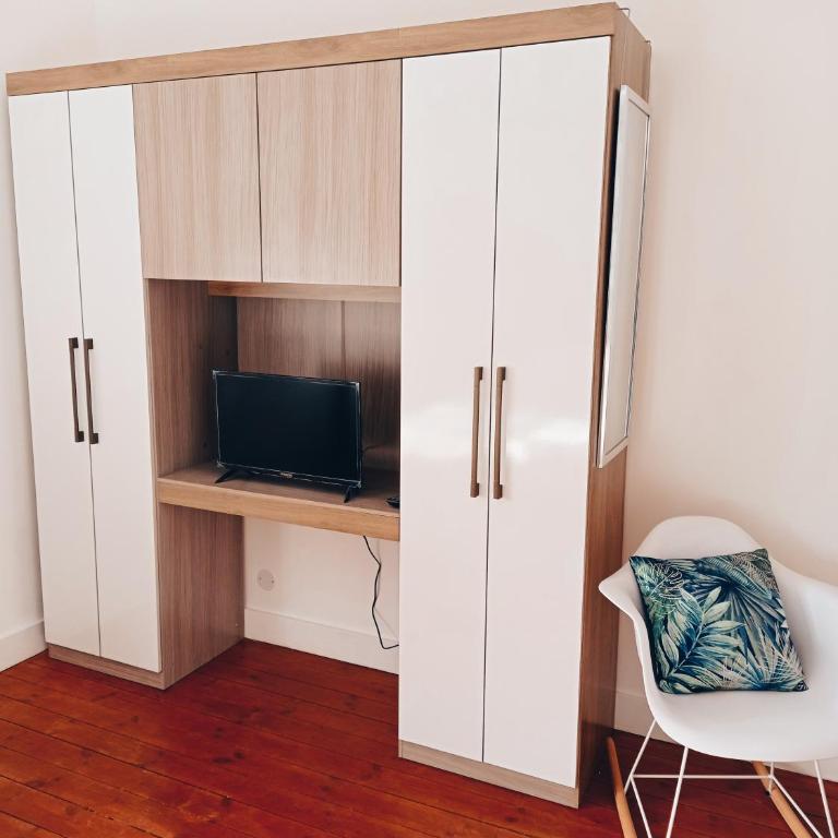 Irziana - Au jardin d'Henriville - Chambre Double avec Salle de Bains Privative - 11