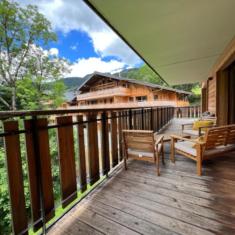 Les 4 Elements - Apt D102 - BO Immobilier- remises sur les forfaits de skis Châtel ou Portes du soleil - Four-Bedroom Apartment - 14