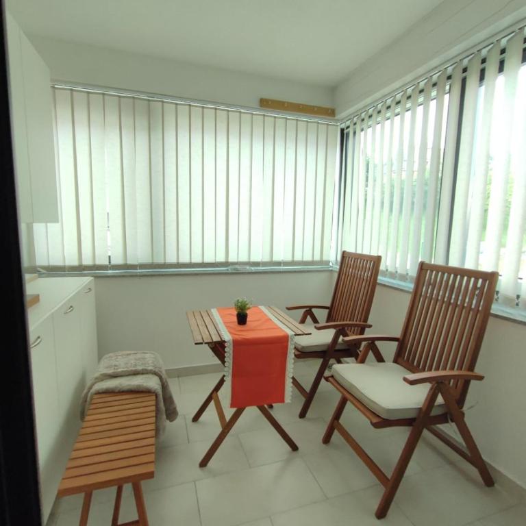 Ahmetspahic Home - Apartman sa 3 Spavaće Sobe - 13