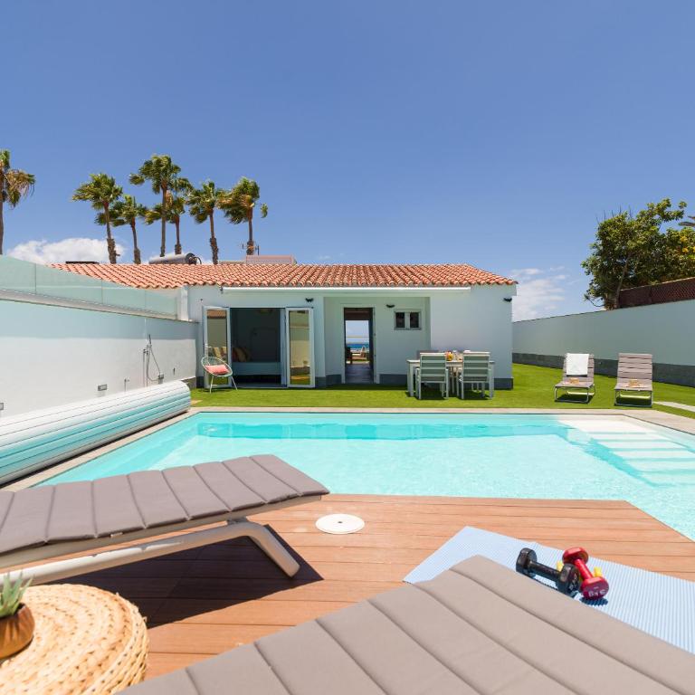 Villa Isabel - Three-Bedroom Villa - 9