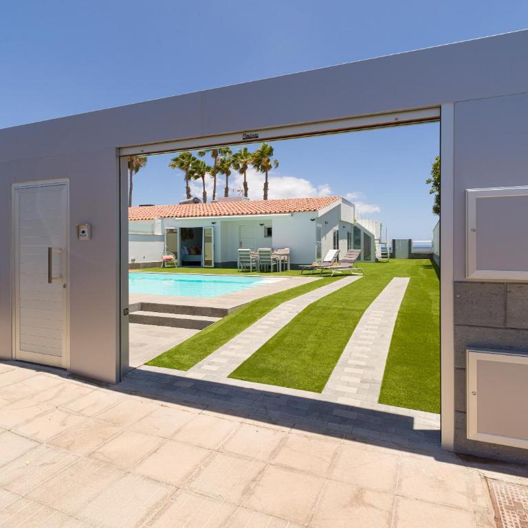 Villa Isabel - Three-Bedroom Villa - 64