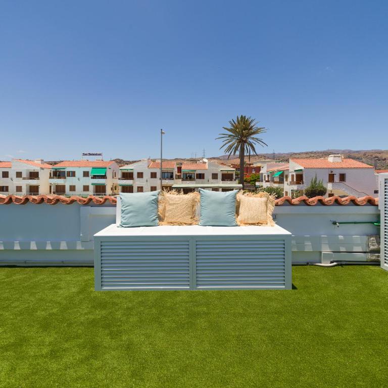 Villa Isabel - Three-Bedroom Villa - 73