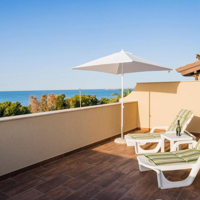 Villa Le Mimose - Two-Bedroom Apartment - 1