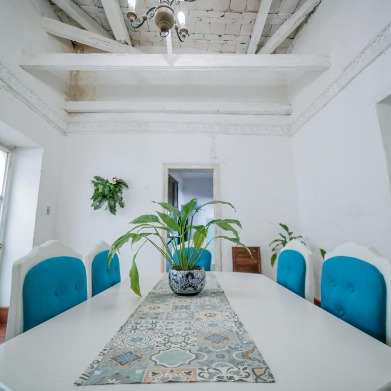Casa Alonso53 - Five-Bedroom House - 55